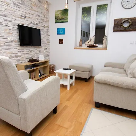 House 4 Rent Laura Mali Losinj